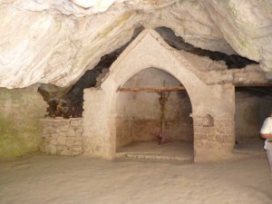 Santa Maria Maddalena de Specu the church in the cave. 