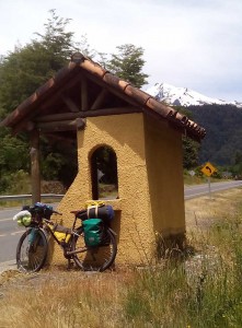 Another bus stop on the way to Puerto Fuey